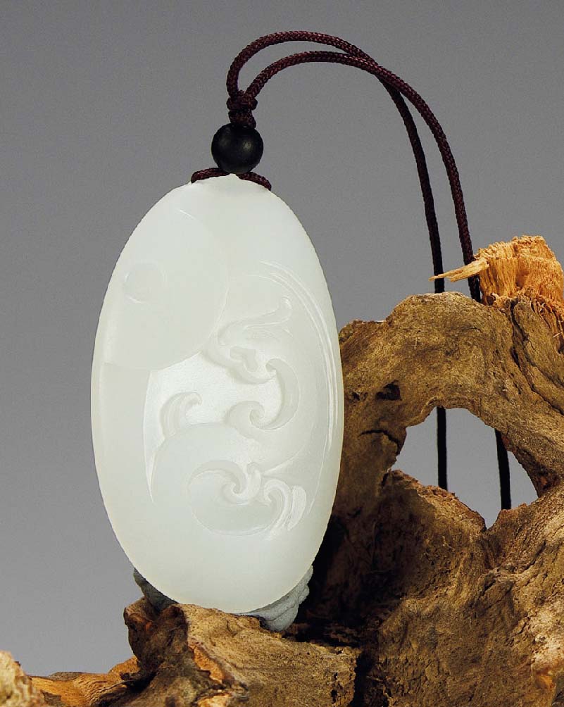 lot:152 叶清 龙璧 白玉挂件图片