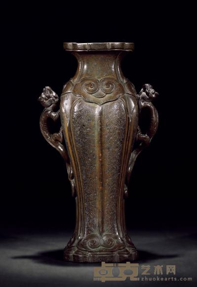 清早期 铜龙耳海棠形瓶 高33cm