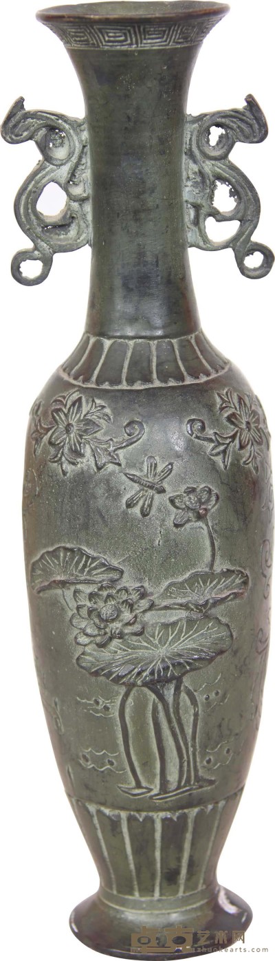 铜雕荷花纹瓶 高：26cm
