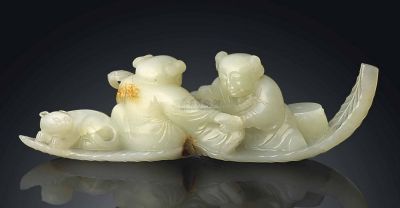 18TH CENTURY A WHITE JADE‘TWINS’GROUP