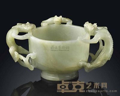 17TH CENTURY A PALE CELADON JADE‘CHILONG’CUP 宽12.7cm