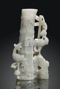 18TH CENTURY A PALE CELADON JADE BAMBOO-FORM‘PHOENIX’VASE