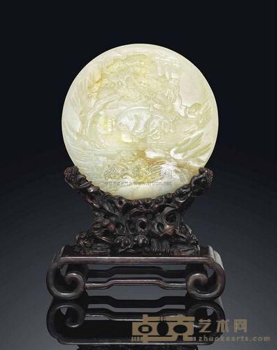 QIANLONG PERIOD （1736-1795） A WHITE JADE CIRCULAR SCREEN 直径13.7cm