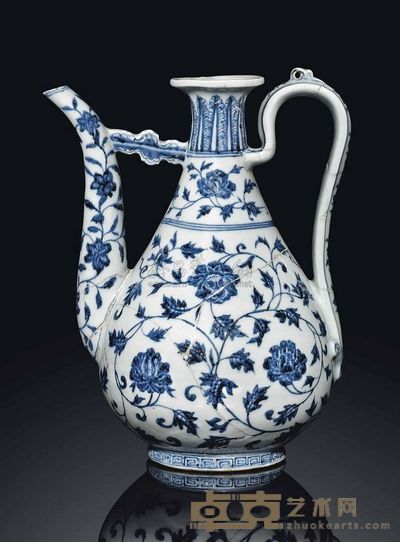 YONGLE PERIOD （1403-1425） A RARE EARLY MING BLUE AND WHITE EWER 高30cm