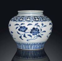 YONGLE PERIOD （1403-1425） A RARE BLUE AND WHITE JAR，GUAN