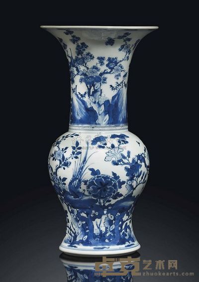 KANGXI PERIOD （1662-1722） A BLUE AND WHITE‘PHOENIX TAIL’VASE 高37.5cm