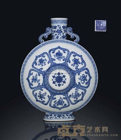 A BLUE AND WHITE MOONFLASK，BAOYUEPING 高49.5cm