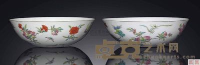 A PAIR OF FAMILLE ROSE BOWLS 直径12.5cm