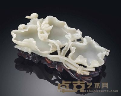 QIANLONG PERIOD （1736-1795） A LARGE WHITE JADE‘LOTUS LEAF’BRUSH WASHER，BIXI 长21.2cm