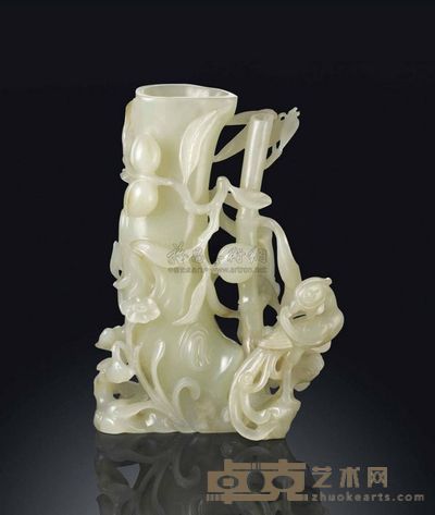 QIANLONG PERIOD （1736-1795） A YELLOWISH-CELADON JADE‘SPILL’VASE 高15.2cm