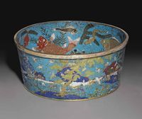 QIANLONG PERIOD （1736-1795） A RARE LARGE CLOISONNé ENAMEL FISH BASIN