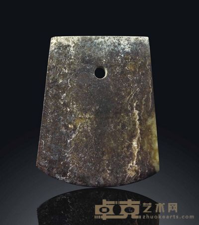 NEOLITHIC PERIOD，LIANGZHU CULTURE，3RD MILLENNIUM BC A MOTTLED JADE AXE 长17.7cm