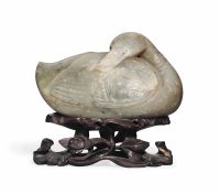 MING DYNASTY (1368-1644) A LARGE CELADON JADE MODEL OF A DUCK