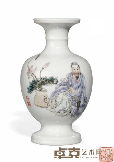 A SMALL FAMILLE ROSE VASE，SIGNED BY WANG XIAOTANG 直径11.6cm