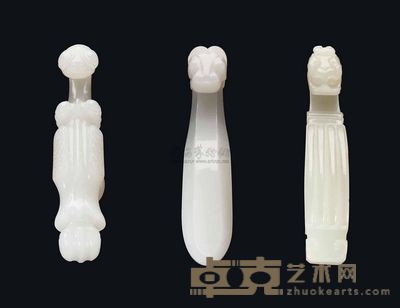 19TH CENTURY THREE WHITE JADE BELTHOOKS 9.7cm