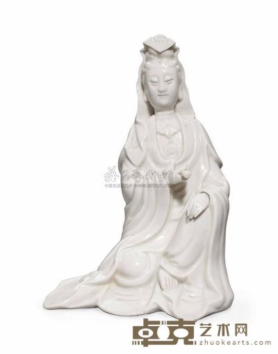 18TH/19TH CENTURY A DEHUA MODEL OF GUANYIN 直径19.8cm