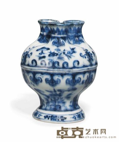 18TH CENTURY A BLUE AND WHITE‘FLOWER’VASE 直径11.5cm