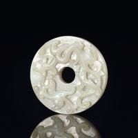 清中期 白玉螭龙纹璧