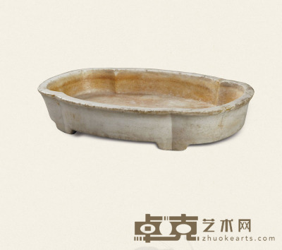 清·汉白玉海棠形石盆 36×25×7cm