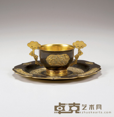 清中期·铜鎏金花卉鹤雀盏杯 高：4.9cm 直径：13.4cm