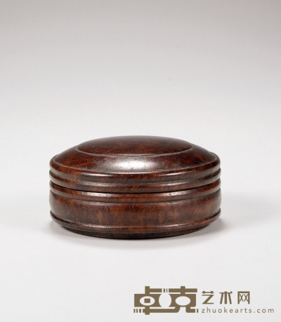 清·瘿木香盒 高：4.4cm 直径：8.9cm