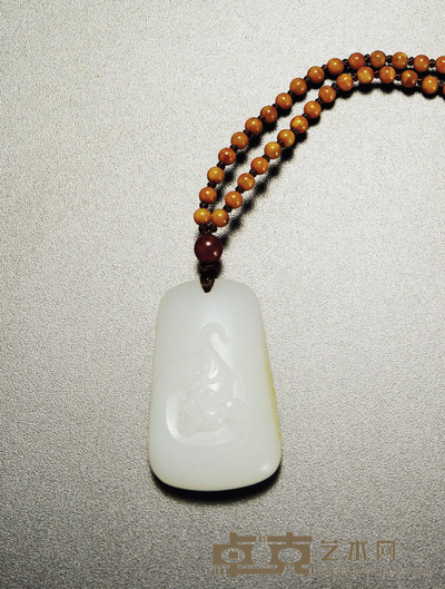 陆爱风 龙 白玉挂件 38×23×12mm