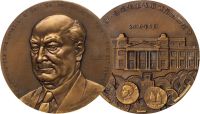 2010年“霍华德·包克先生钱币藏品捐赠纪念”大铜章