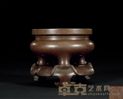 清早期 铜鬲式连座三足炉 直径8.8cm