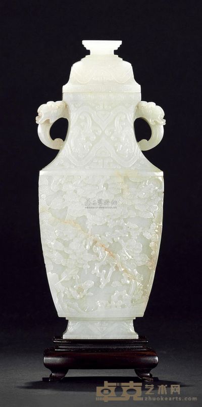 清乾隆 白玉雕松树纹双耳方瓶 高19.0cm