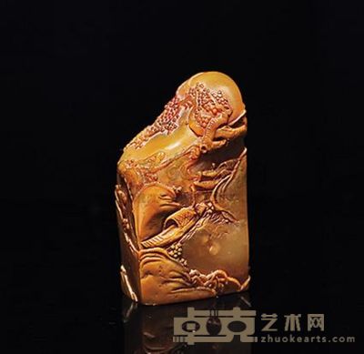 鹿目田薄意雕山水人物日字章 4.6×2.5×1.5cm