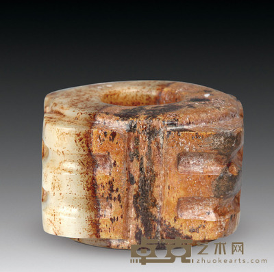 玉琮 高：14cm