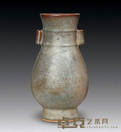 哥窑贯耳瓶 高：48cm