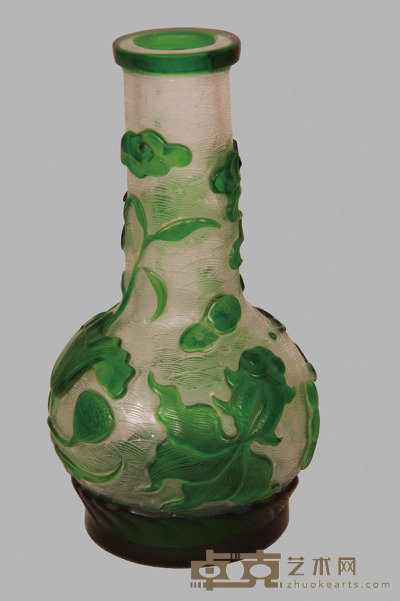 透明料套绿料荷塘月色长颈瓶 高：15.8cm