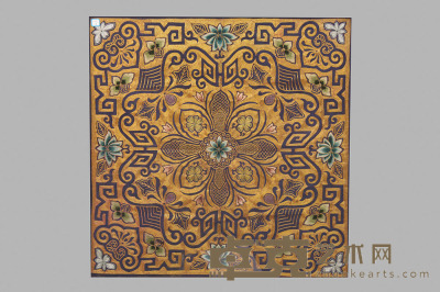 金银花卉纹盘锦绣挂屏 88×89cm