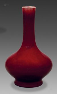 清 红釉荸荠瓶
