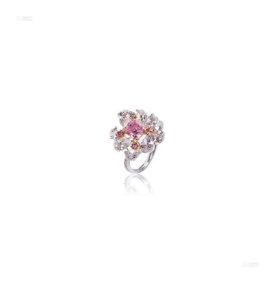 彩浓紫粉钻石戒指