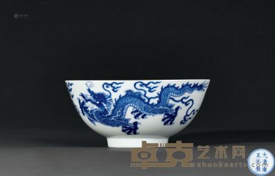 清雍正 青花云龙纹碗 直径14.2cm