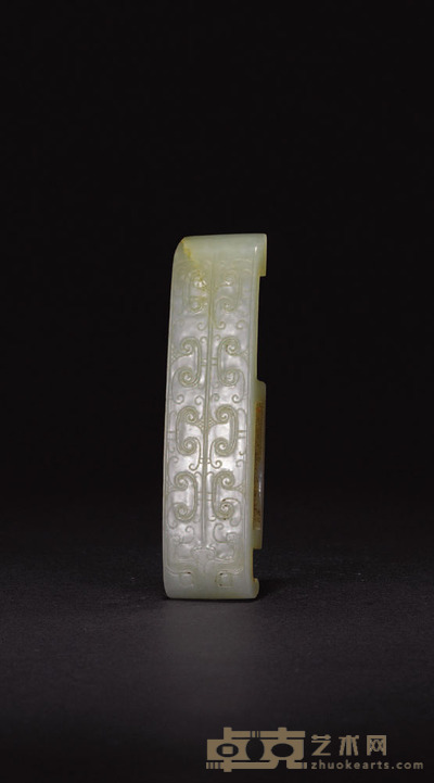 汉青白玉兽面勾连云纹剑璏 9.5×1.2cm