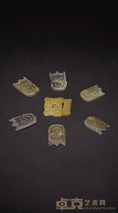 西周玉饰七件 6.8×0.9cm