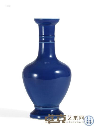 清雍正 霁蓝釉弦纹盘口瓶 高27.3cm