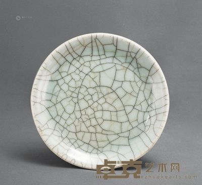 仿哥窑碟 高25cm；直径13.5cm