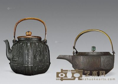 四方型铁壶、八角铁酒器 18×21cm；26×19cm
