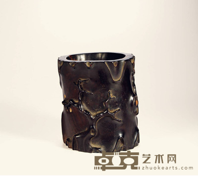 清·紫檀雕树桩形笔筒 高:14cm 口径:14cm