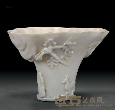 清初期 建瓷雕松鹿杯 高9cm