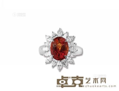 4.74克拉天然橙色蓝宝石配钻石戒指