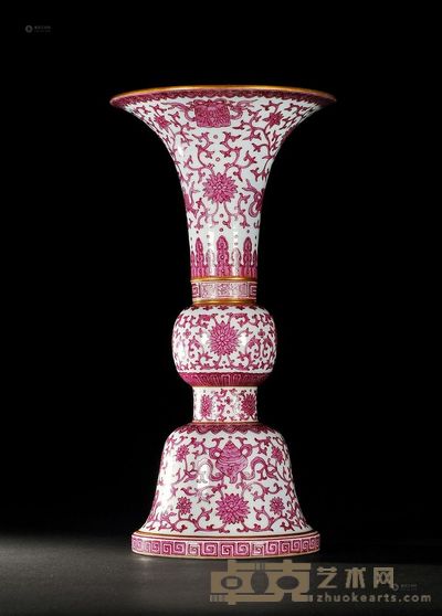 清乾隆 胭脂彩莲托八宝纹花觚 高38cm
