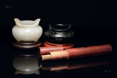 顾镇涛  香炉 （二件一组）