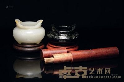 顾镇涛 香炉 (二件一组) --