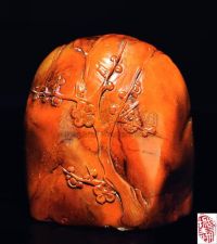 寿山石浮雕梅花图隨型章
