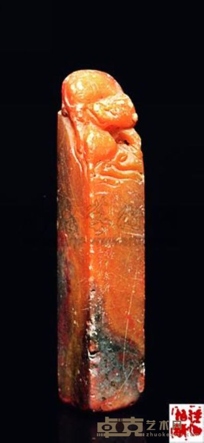 寿山石圆雕兽首章 1.2×1.2×6cm
